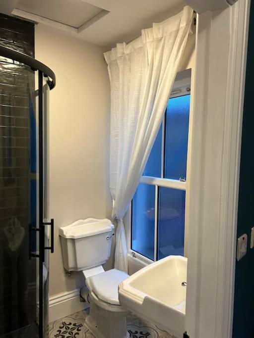 Appartamento Patrick Street Townhouse Cork Esterno foto