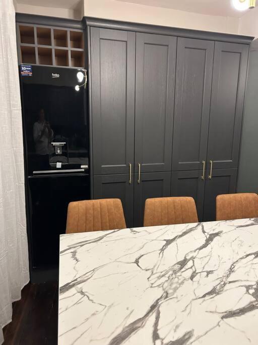 Appartamento Patrick Street Townhouse Cork Esterno foto